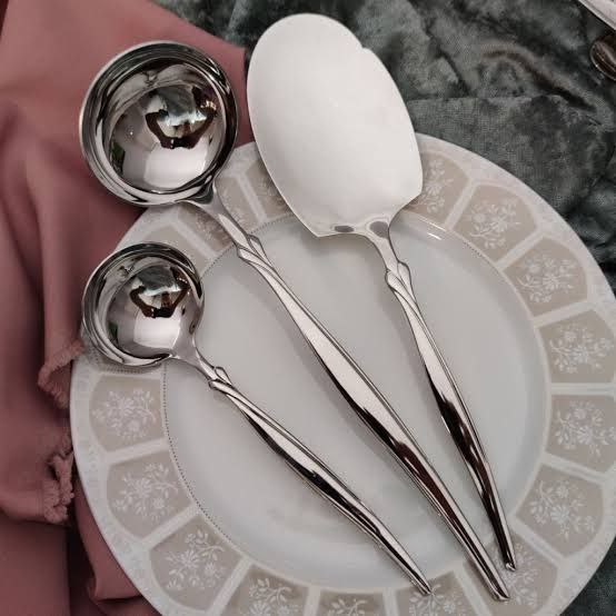 سرویس قاشق و چنگال ۳۰ نفره ۱۴۳ پارچه اس جی (SG) مدل لوکس - استیل ۴ میل